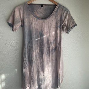 Sinew Moon Long Stretchy Tee
